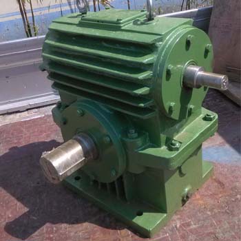 CWO圆弧圆柱蜗杆减速机(Q/32080/JA009-2002)CWO Circular Cylindrical Worm Gear Reducer (Q/32080/JA009-2002)